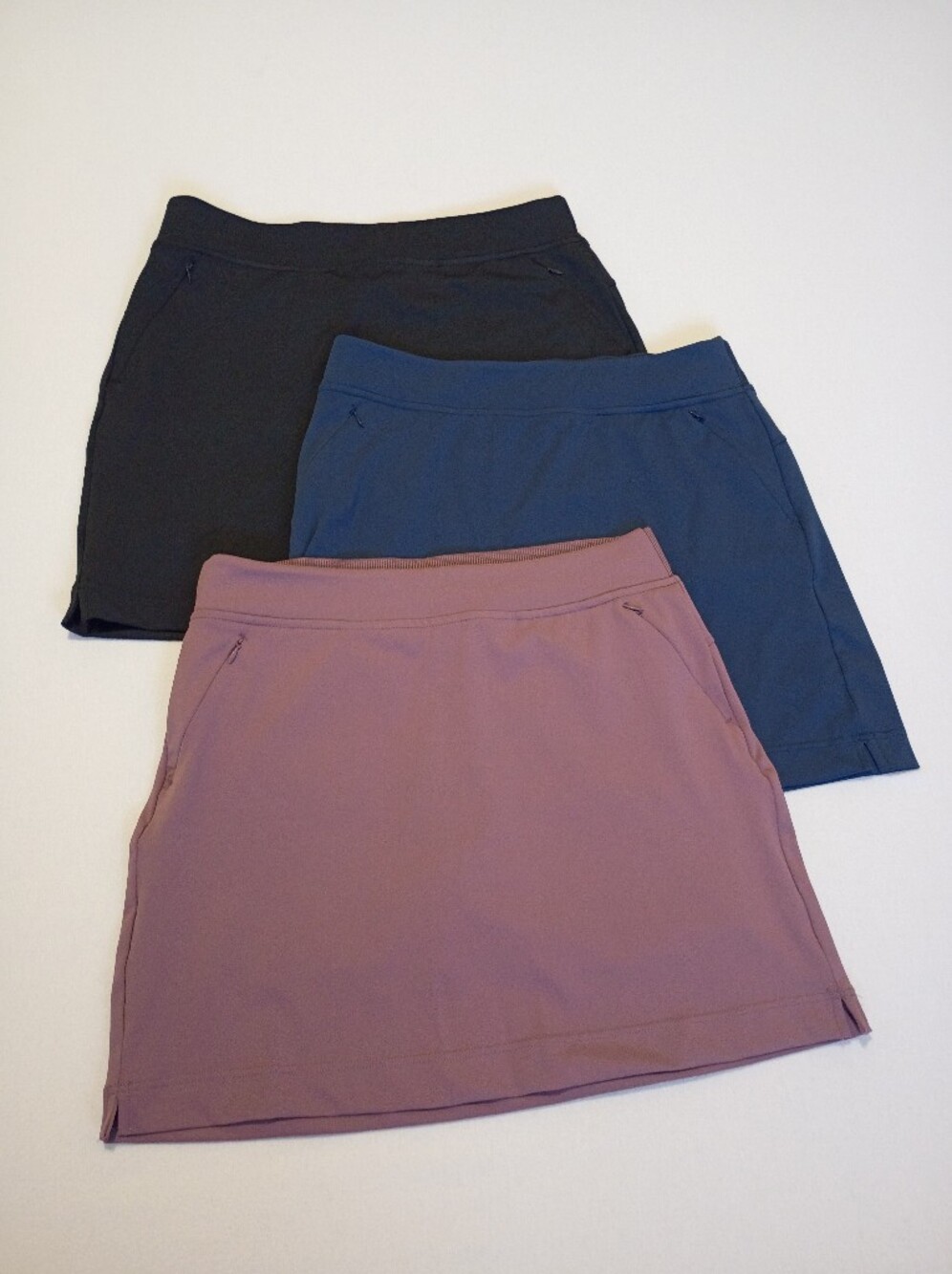 32 Degrees Cool  Med Skorts Lot of 3 Pack Athletic Zip Pockets Black Blue Muave